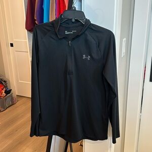 Athletic quarter zip